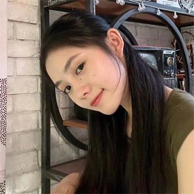 小黄花青草地