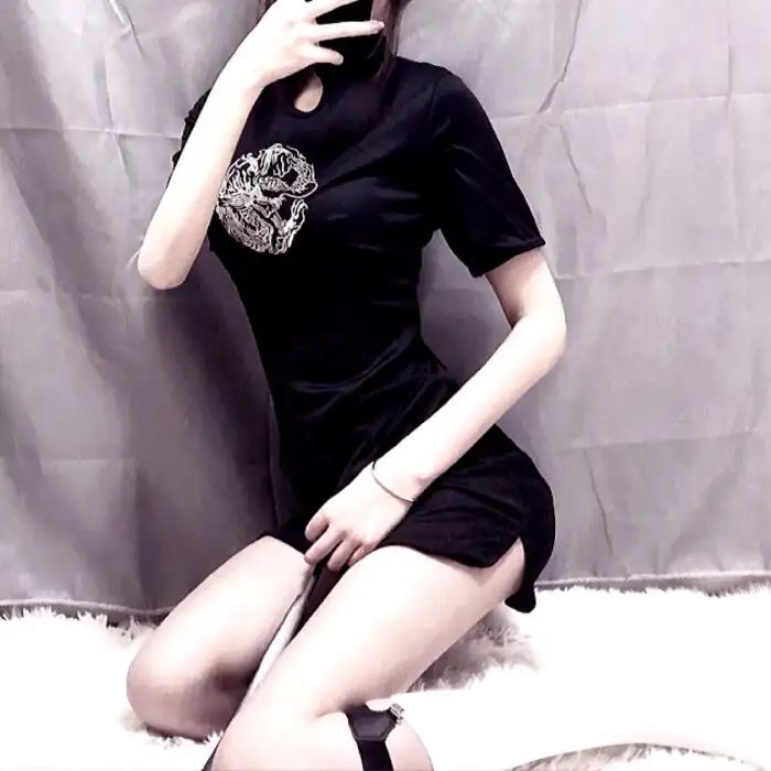 尖叫屋大屠杀